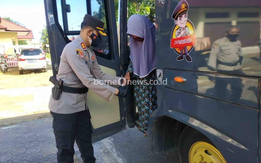Polres Seruyan Targetkan 500 Pesertan Vaksinasi Massal HUT Bhayangkara