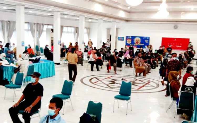 Pemkab Barito Utara Laksanakan Vaksinasi Massal Covid-19 Tahap II