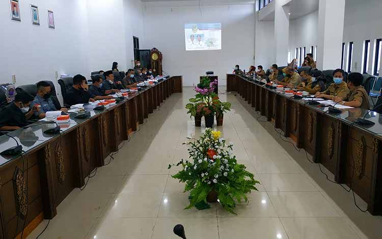 DPRD dan Pemkab Barito Utara Sepakat Laksanakan Bimtek dalam Rangka Perubahan RPJMD 2018-2023