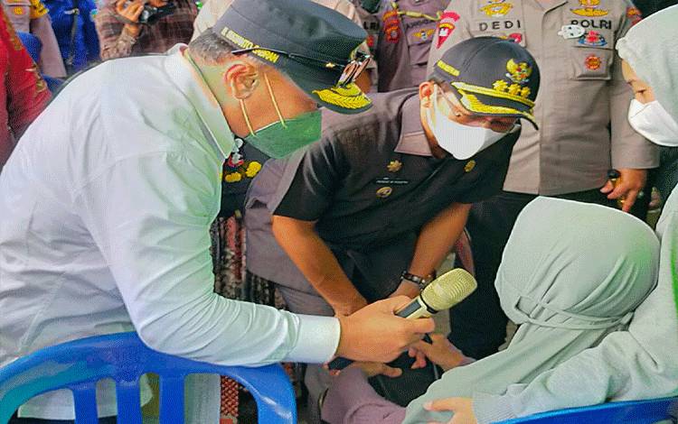 Bupati Murung Raya Yakin Bisa Capai Target Vaksinasi Lansia