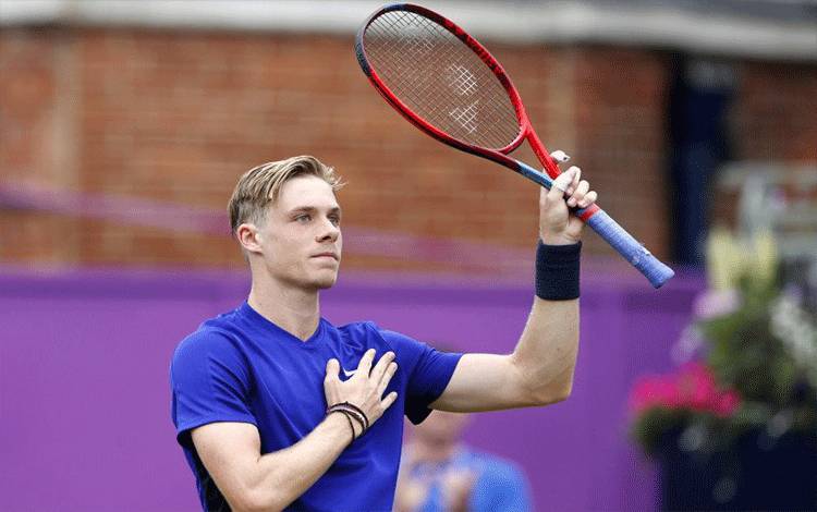 Shapovalov Positif COVID-19 Setelah Ikuti Turnamen Abu Dhabi