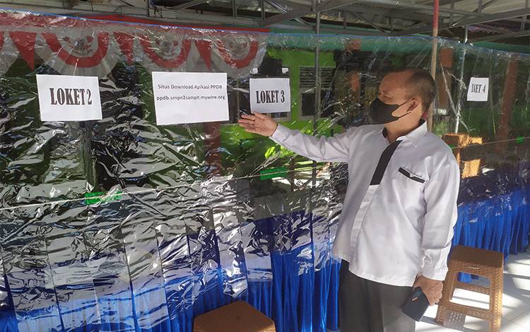 Penerimaan Peserta Didik Baru di SMPN 2 Sampit, Hanya Hari Pertama Banyak Kebingungan