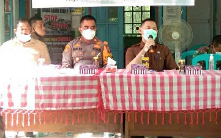 Camat Kapuas Timur Harapkan Musyawarah Desa Gali Aspirasi Warga