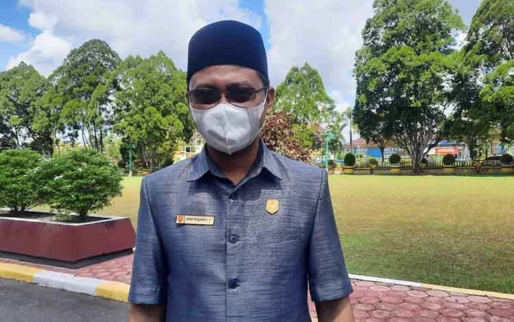 Legislator Kobar: Jukir Wajib Beri Karcis Resmi pada Pengguna Jasa