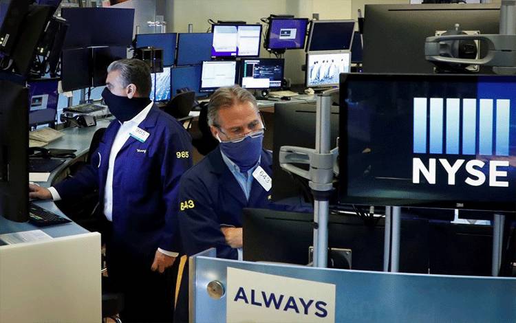 Wall Street Dibuka Naik Ditopang Data Baru Ekonomi AS