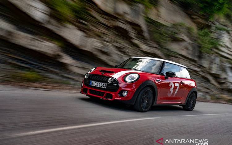 MINI Paddy Hopkirk Edition