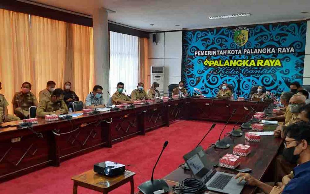 Rapat persiapan pembangunan blankspot telekomunikasi di Palangka Raya, Selasa 29 Juni 2021