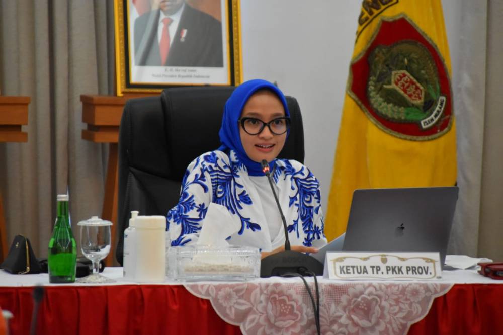 Ivo Sugianto Sabran Dorong TP-PKK Gencarkan Sosialisasi Prokes