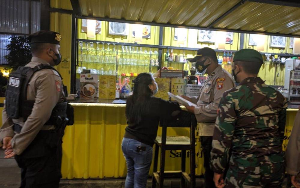 Tim Gabungan Intesifkan Razia Protokol Kesehatan Sasar Kerumunan di Sampit