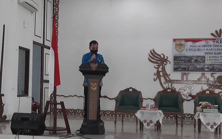 Anggota DPRD Kabupaten Gumas, Evandi