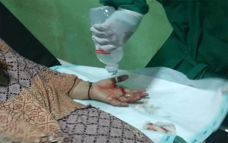 Korban Perampokan di Jalan Kenan Sandan Sampit Alami Luka Bacokan