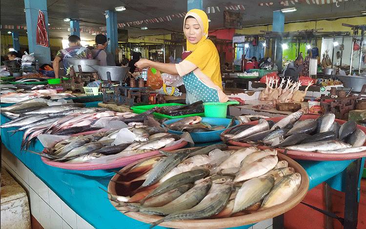 Harga Ikan Nila di Kobar Rp50.000