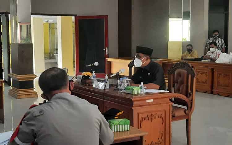 Pemkab Kobar Diminta Segera Usulkan Perda untuk Tangani Covid-19