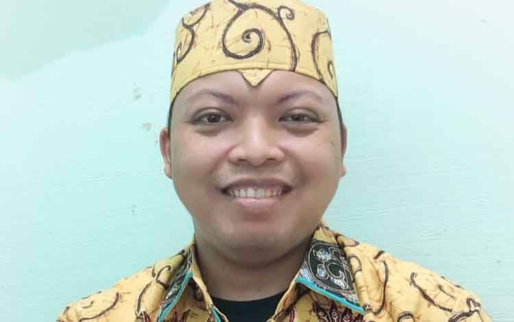 Pengamat Kebijakan Publik Universitas Palangka Raya, Suprayitno