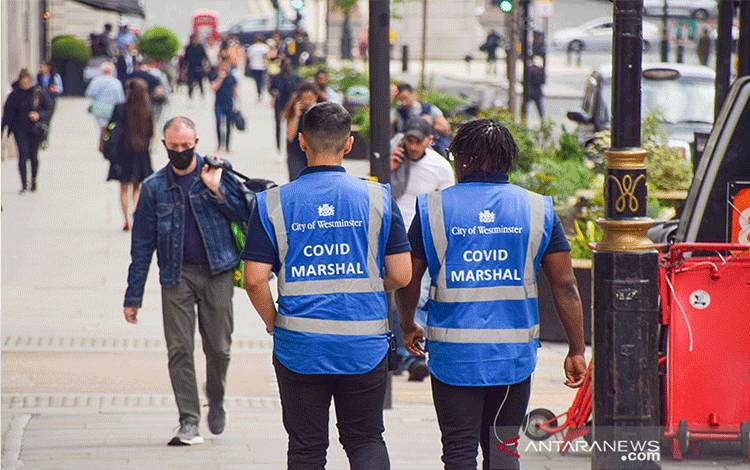 Inggris akan Hapus Pembatasan COVID-19 Meskipun Angka Kasus Tertinggi dalam Beberapa Bulan Terakhir
