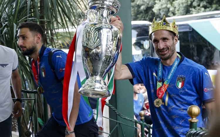 Italia Mesti Ganti Palang Pintu, Donnarumma Akan Lama di Tempatnya