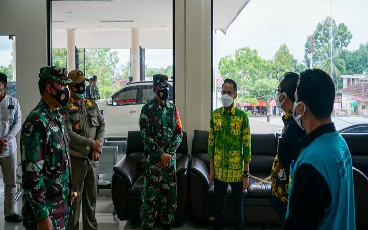 Wali Kota dan Jajaran TNI Cek Kemampuan RS Antisipasi Kenaikan Covid-19