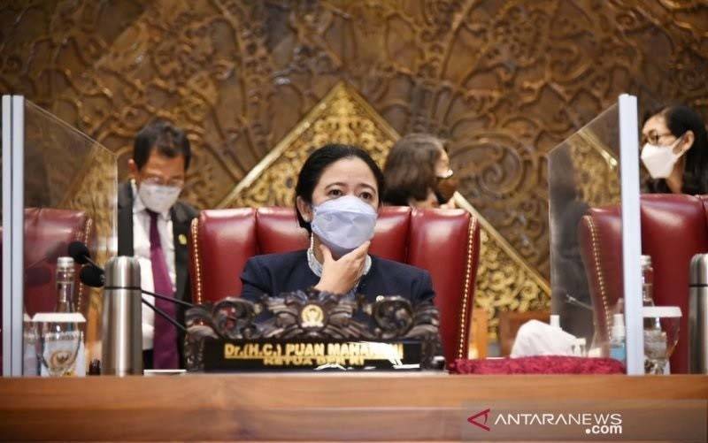 Puan: Imbangi Solidaritas Rakyat dalam Kebijakan PPKM Darurat