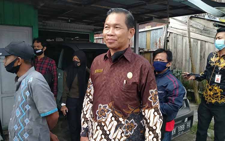 Ketua Fraksi Partai Golongan Karya DPRD Kotawaringin Timur, Nadie