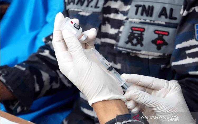 Dokter Faheem Younus Anjurkan Masyarakat Tetap Divaksin Sinovac