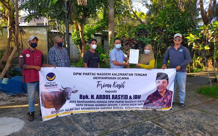 DPW Nasdem Kalteng Sampaikan Rasa Syukur Atas Bantuan Sapi Kurban dari H Abdul Rasyd AS