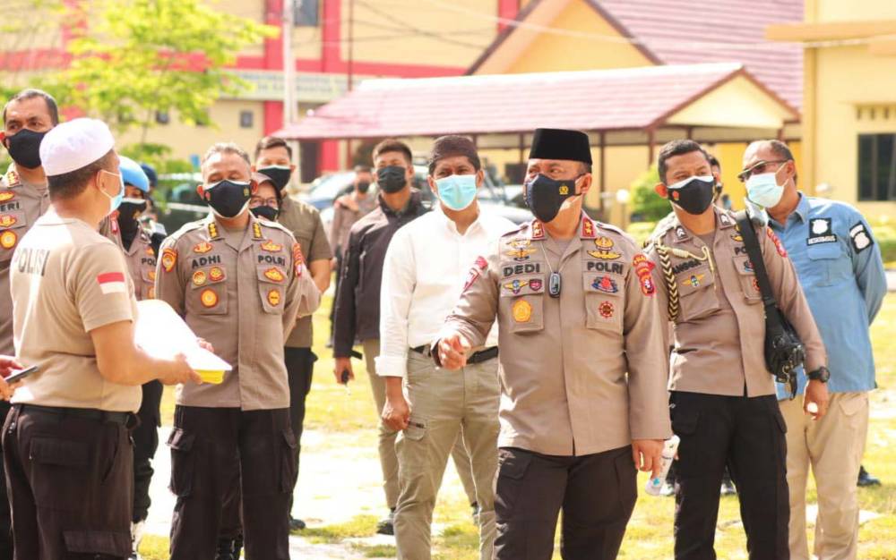 Polda Kalteng Potong 39 Sapi Kurban dan 3 Kambing
