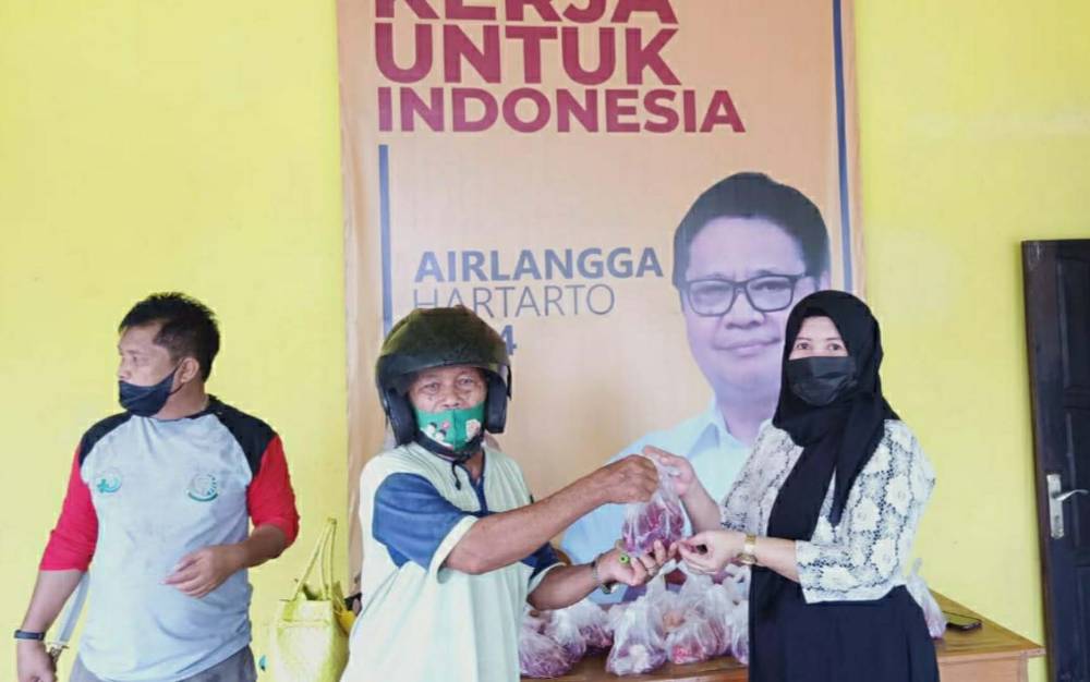 Partai Golkar Kapuas Peduli Warga di Hari Raya Idul Adha