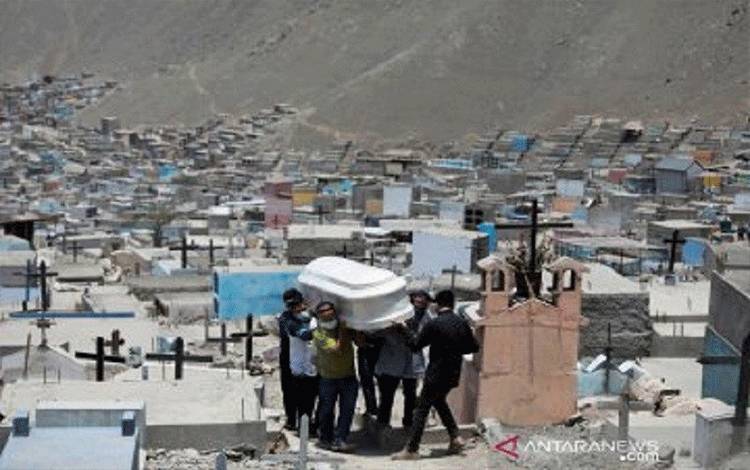 Tagih Pasien COVID Rp305 Juta per Ranjang, 9 Pegawai Rumah Sakit Ditangkap