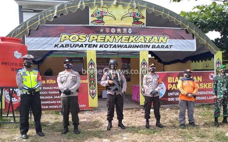 Petugas Gabungan Bersinergi Jaga Pos Penyekatan