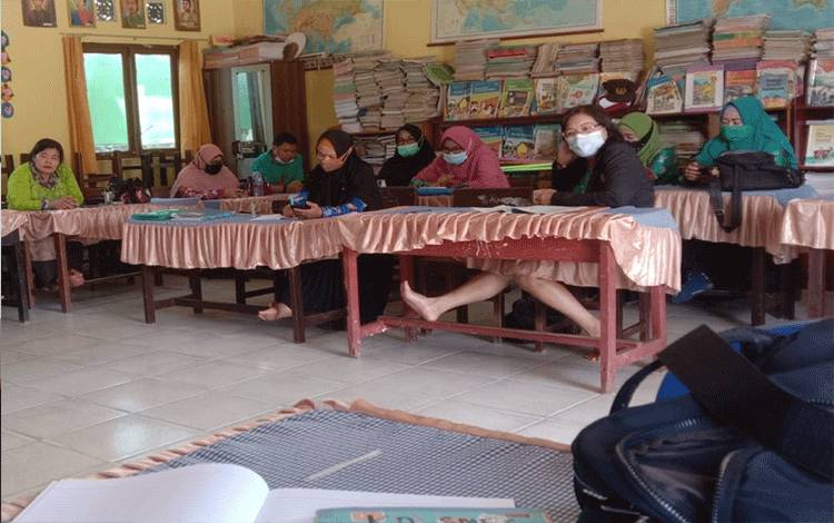 Dinas Pendidikan Kotim Motivasi Guru dan? Murid SDN 4 Ketapang