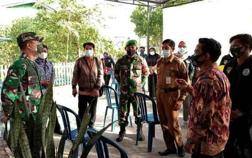 Dandim 1013 Muara Teweh Pantau Posko PPKM di Desa Bintang Ninggi II