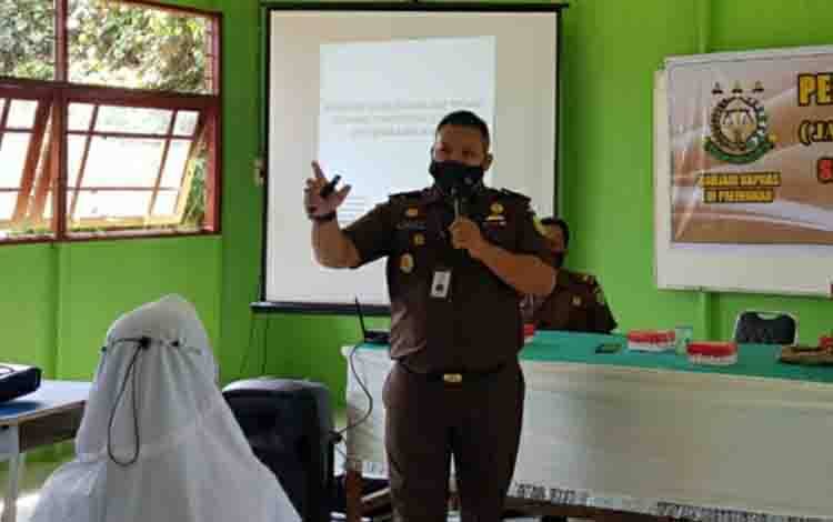 Program Jaksa Masuk Sekolah di Kapuas Upaya Mencegah Kenakalan Remaja?