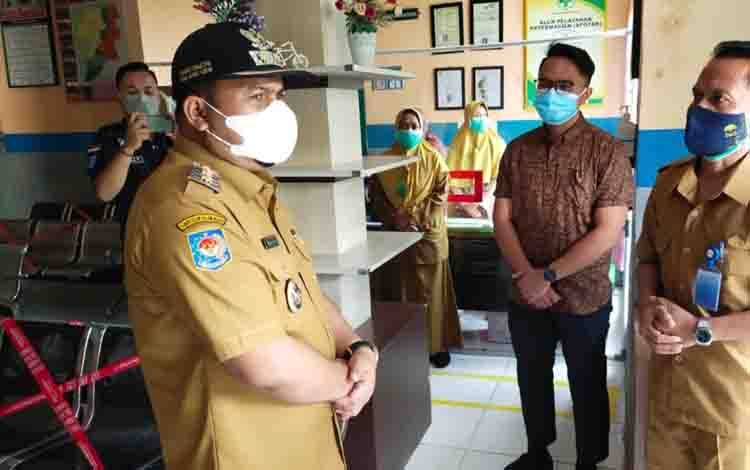 Lakukan Monitoring Posko PPKM dan Puskesmas di Pangkalan Banteng, Ini Beberapa Hal yang Ditemukan Wabup Kobar
