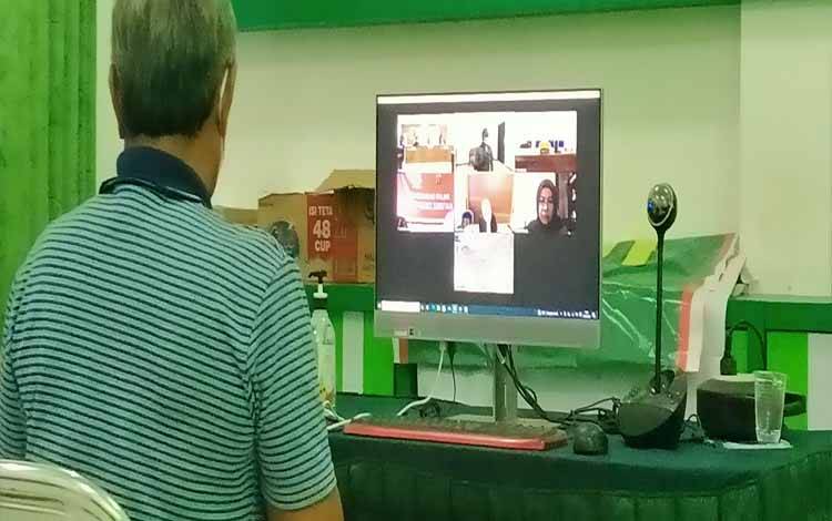 Saksi memberi keterangan dalam perkara Saidah alias Dadah terdakwa kasus sabu