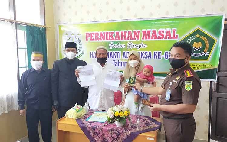 Kejari Palangka Raya Gelar Nikah Massal