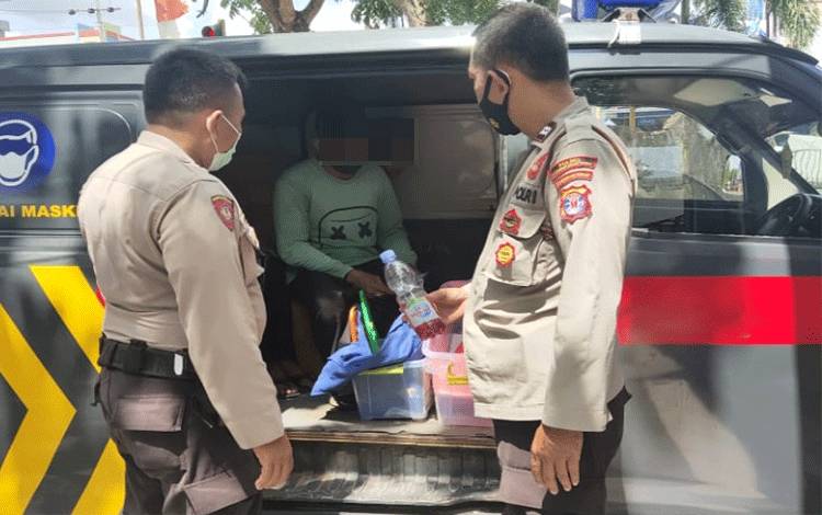 3 Orang Mabuk Diupah 30% dari Hasil Meminta Sumbangan Setiap Harinya