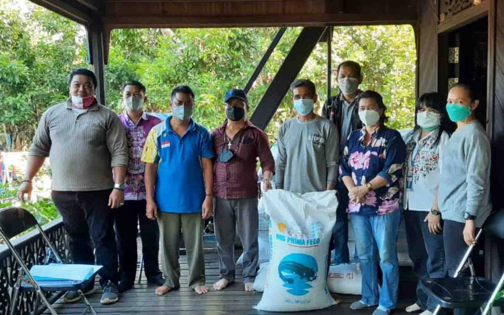 Srikandi DPRD Gunung Mas Berharap Bantuan Benih Ikan Bisa Dikembangkan