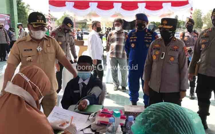 Wakapolda Kalteng Pantau Vaksinasi Covid-19 Pondok Pesantren dan Panti Asuhan di Sampit