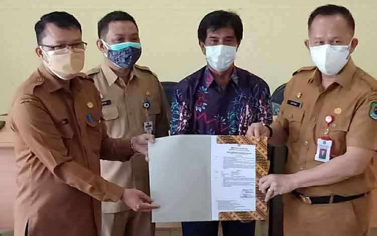 Giliran Jabatan Plt Kepala Disdagperinkop dan UKM Kapuas Diserahterimakan
