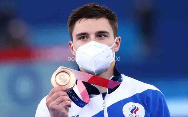 Pesenam Rusia Rebut 3 Medali Olimpiade Sambil Melawan Batu Ginjal