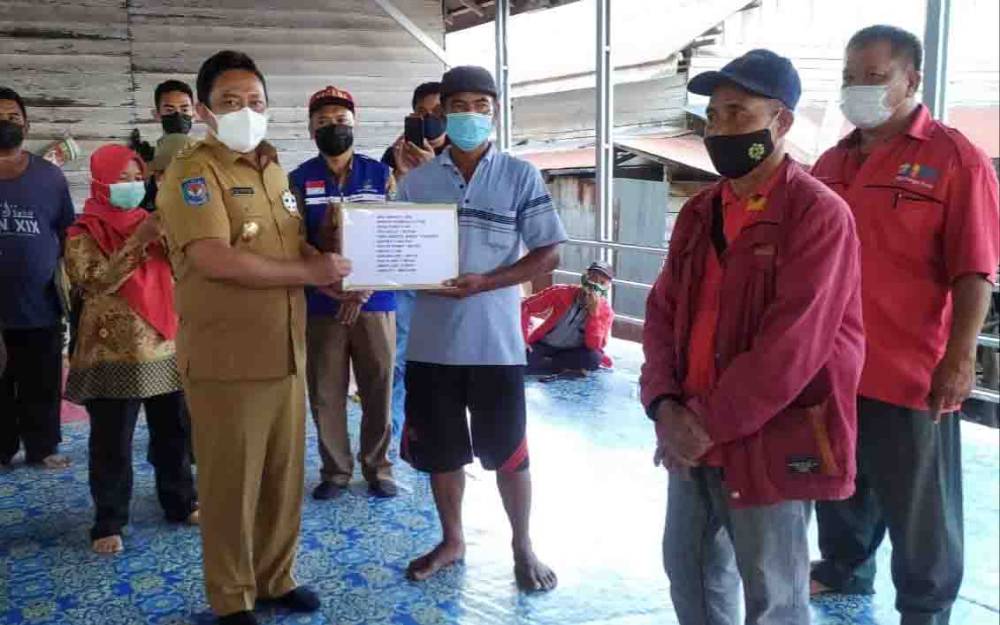 48 Kepala Keluarga Korban Kebakaran di Jalan Mendawai Terima Bantuan dari Wagub Kalteng