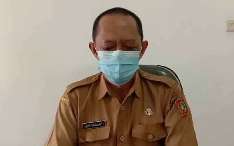 Kepala Badan Kesbangpol Kobar Edie Faganti.