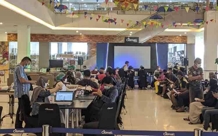 Penuhi Kebutuhan Masyarakat, 500 Dosis Vaksin Covid-19 Ditambah di City Mall Sampit