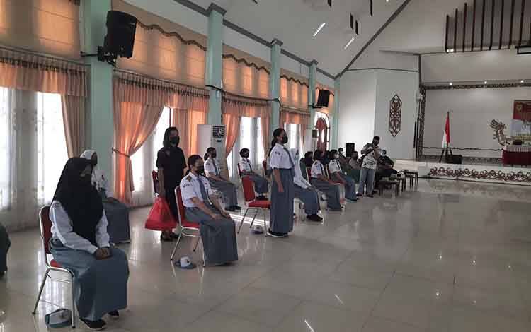 62 Calon Anggota Paskibraka Gunung Mas Berasal dari Belasan Sekolah
