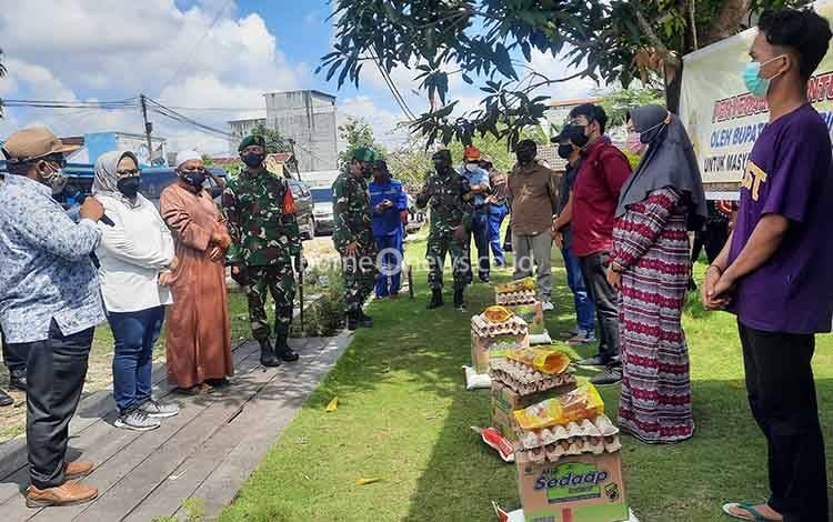 Pemkab Kobar Siapkan 750 Paket Sembako Untuk 13 Kelurahan