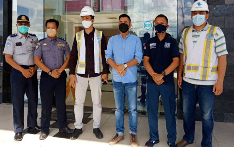 Datangi Pelindo, Komisi IV Temukan Kerusakan pada Kapal Tongkang CPO