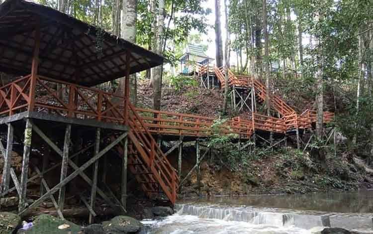 Salah satu contoh obyek wisata yang ada di Kalteng.
