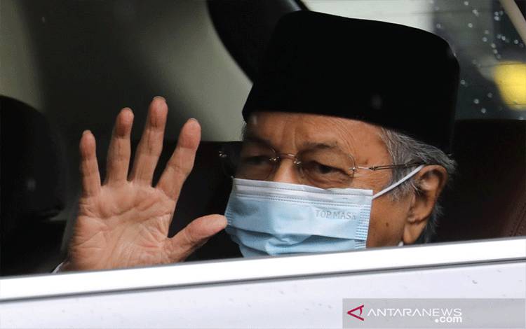 Mahathir Mohamad Diinterogasi Polisi Gara-gara Unjuk Rasa