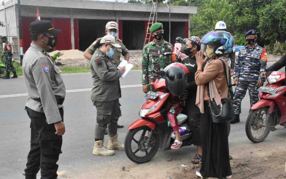 Satgas Covid-19 Kapuas Razia Masker, Sejumlah Pelanggar Ditindak