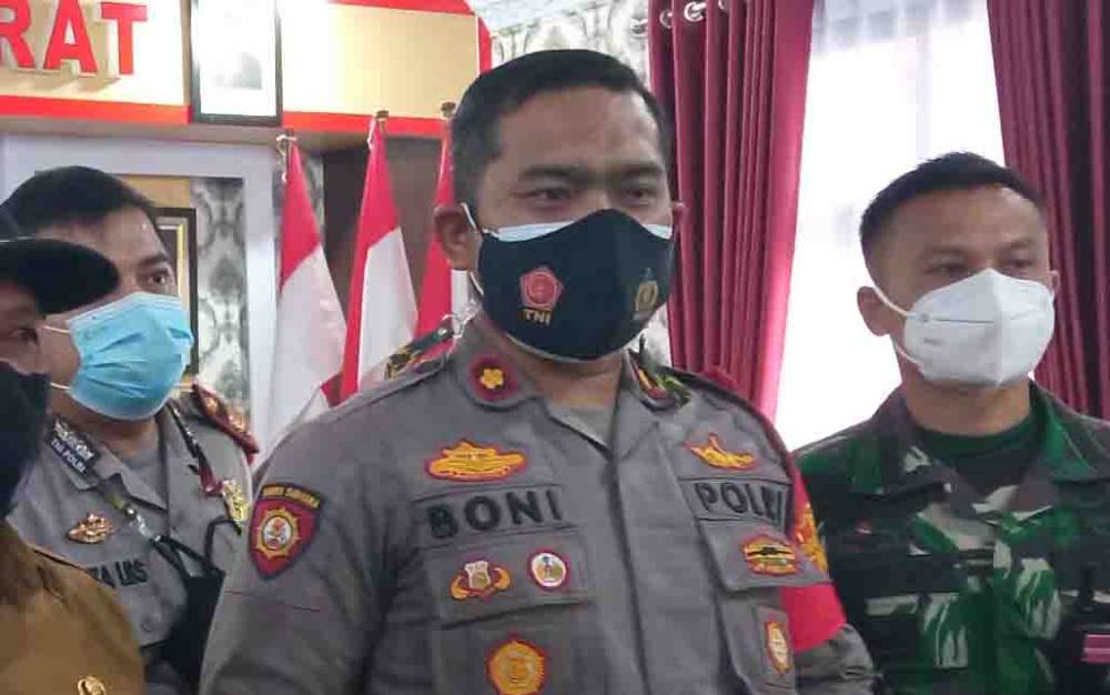 Penerapan PPKM Level 4 di Kobar Dilakukan Penyekatan Jalan Dalam Kota